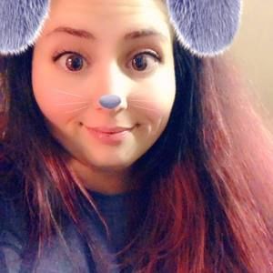 Meet your Posher, Leanne